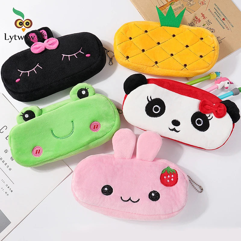 🎒 Trousse Kawaii Peluche — Chat, Grenouille, Panda, Lapin ou Ananas